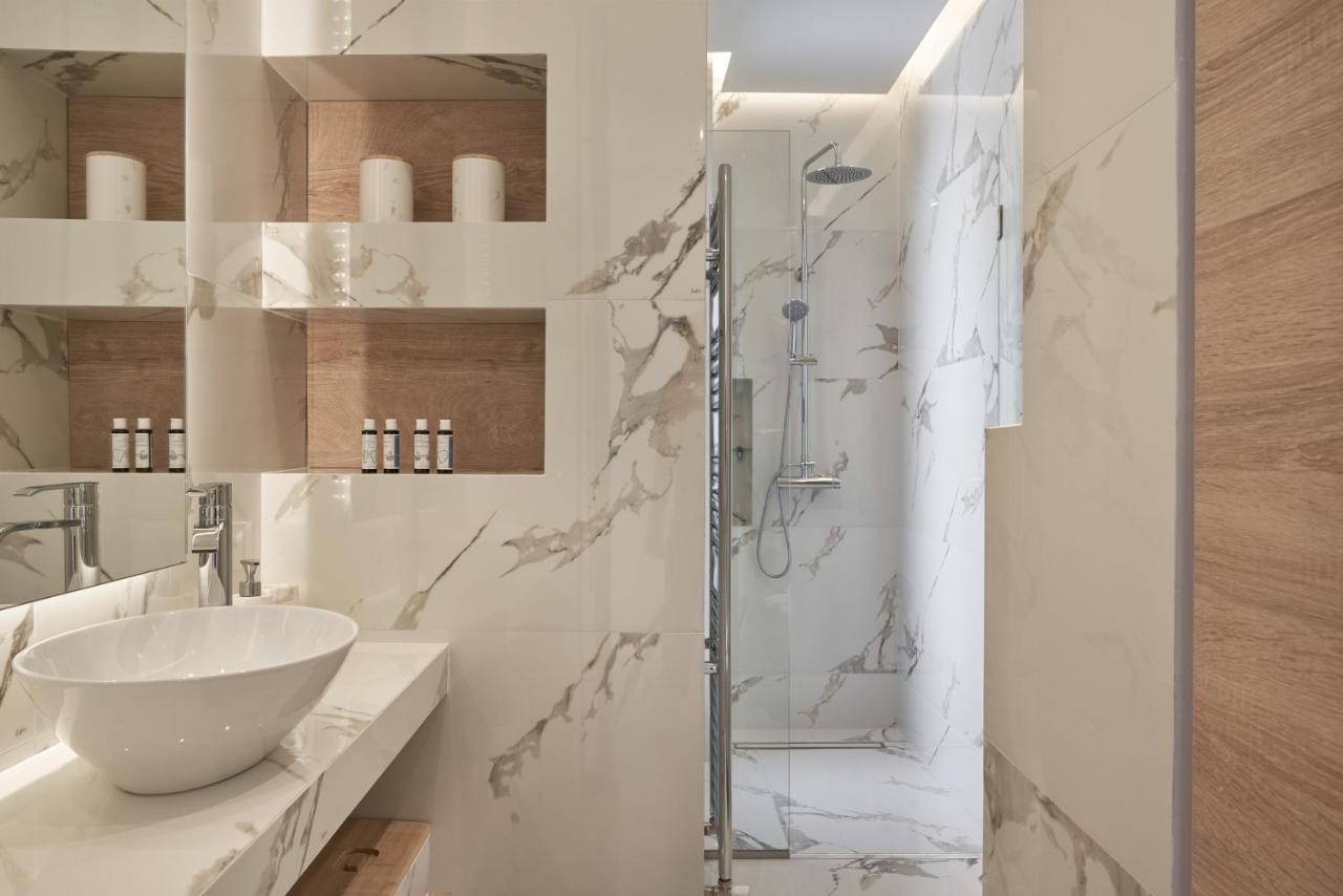 Charitos Heights Boutique Apt Ii, Kolonaki Athen Eksteriør billede