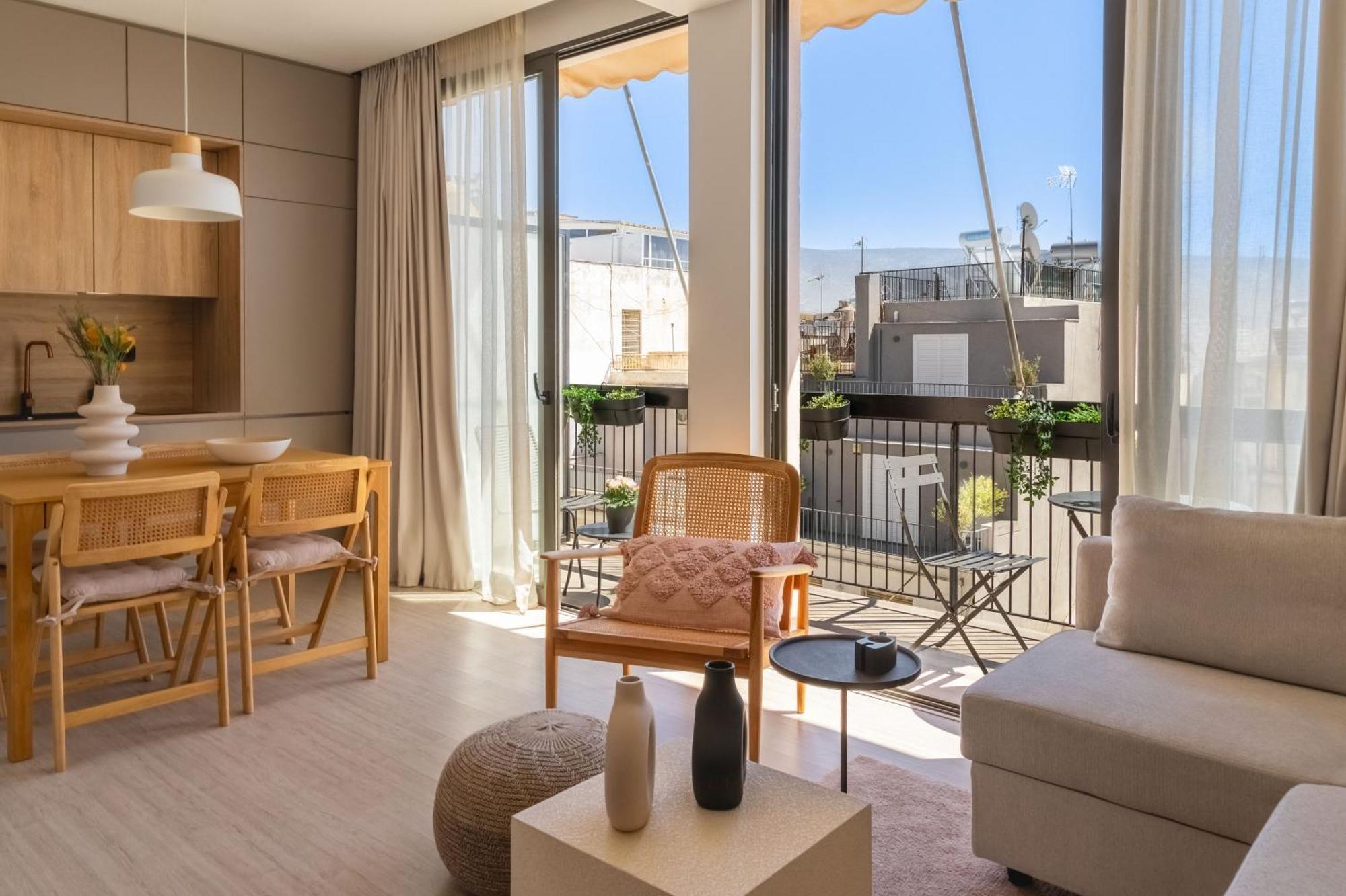 Charitos Heights Boutique Apt Ii, Kolonaki Athen Eksteriør billede